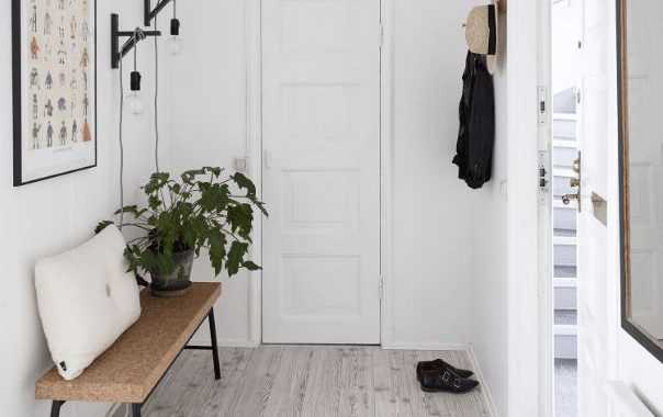 Foyer Super Minimalis