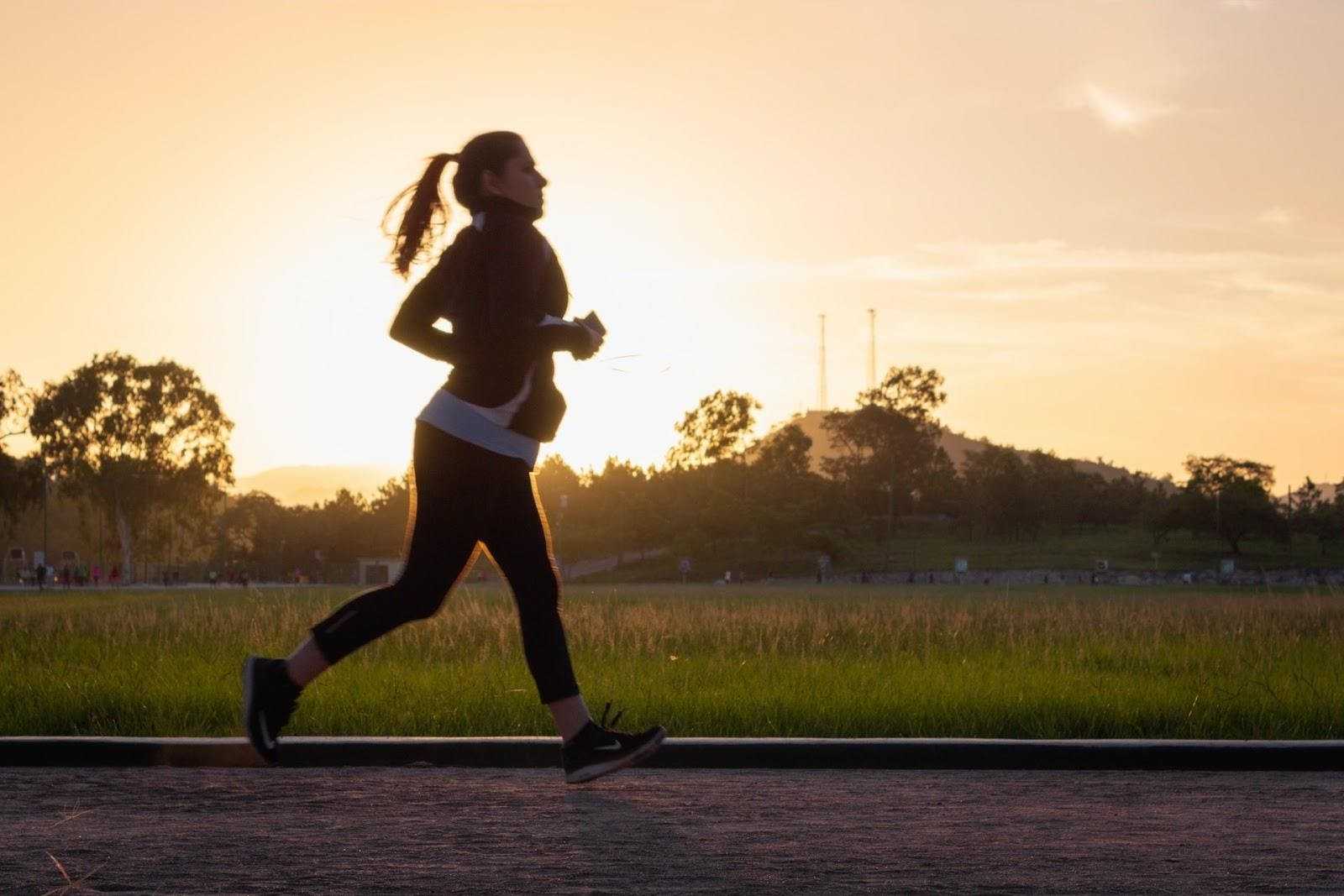 Jogging di Sekitar Rumah