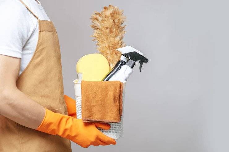 Mengenal Profesi Housekeeping: Ruang Lingkup Tugas dan Kisaran Gajinya