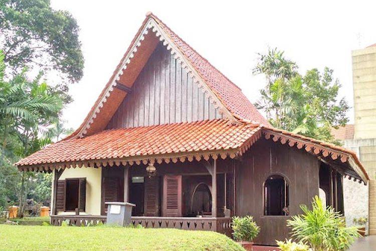 4 Jenis Rumah Adat Betawi Beserta Arsitektur Filosofisnya